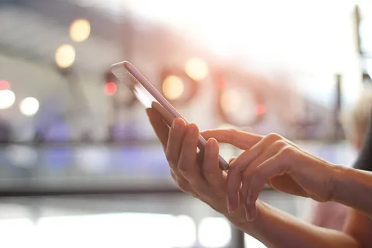 Hợp tác thúc đẩy thanh toán số dịch vụ công tại Việt Nam