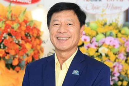 Vừa mua 4% công ty, Chủ tịch tiếp tục muốn “gom” thêm 25 triệu cổ phiếu, thị giá bốc đầu kịch trần