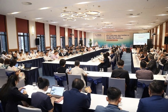 Thị trường bất động sản vẫn diễn ra hiện tượng “tạo giá ảo”, “thổi giá”