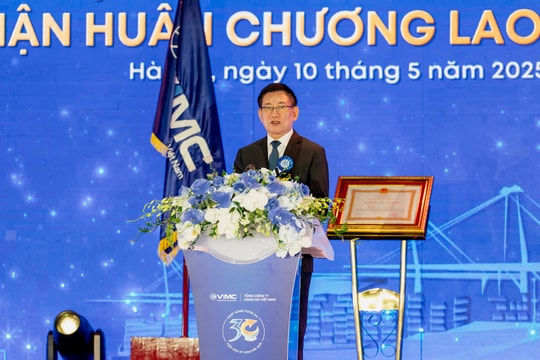 Phó Thủ tướng Hồ Đức Phớc: Ngành hàng hải giữ vai trò đặc biệt quan trọng, là mũi nhọn để kinh tế biển vươn lên