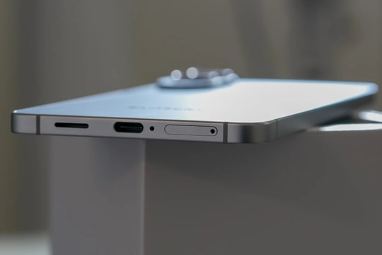 "Nỗi ám ảnh" Galaxy Note 7 phát nổ năm xưa là lý do khiến Galaxy S25 Edge của Samsung vỡ mộng khi ra mắt?
