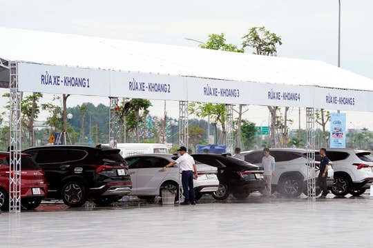 Hyundai Care Day khởi động tại tỉnh đầu tiên - mở màn cho hành trình chăm sóc xe lưu động tại 10 tỉnh/thành 
