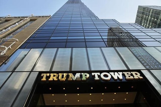 Sau thông tin con trai Tổng thống Donald Trump muốn xây Trump Tower tại Thủ Thiêm, một cổ phiếu doanh nghiệp bất động sản tăng "dựng đứng"