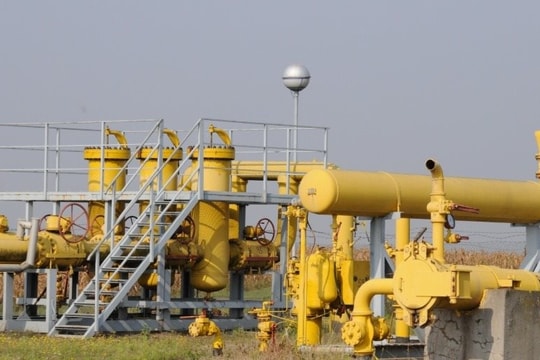 Phớt lờ rủi ro bị trừng phạt, quốc gia ứng cử viên EU sốt sắng mua khí đốt Nga với giá siêu rẻ so với mặt bằng chung châu Âu