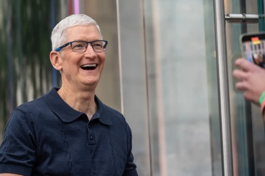 CEO Apple Tim Cook chia sẻ sự khác biệt giữa người bình thường và người xuất sắc