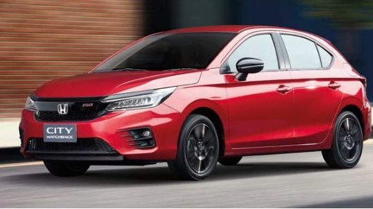 Có 400 - 500 triệu đồng mua sedan nào bền bỉ, tiết kiệm nhất: Vios không phải là cái tên dẫn đầu!