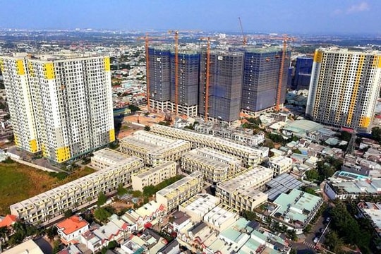 Bỏ trụ thủ đô khi giá BĐS chững lại, nhà giàu Hà Nội “vác tiền” đổ vào bất động sản phía Nam