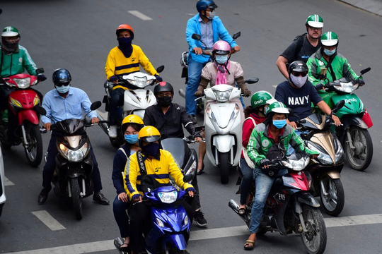 Con số đáng chú ý về cuộc cạnh tranh khốc liệt giữa Grab, Xanh SM và Be: Ứng dụng nào đang áp đảo?