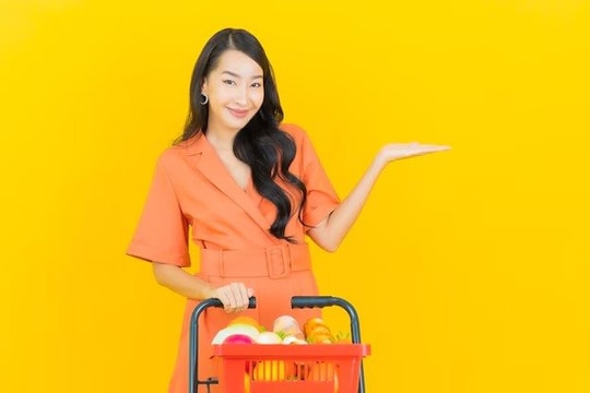 Chuỗi siêu thị phải đóng cửa vì bắt nhân viên cười với khách, lỗ 1 tỷ USD, sa thải 11.000 lao động: Bài học đau thương về văn hóa địa phương