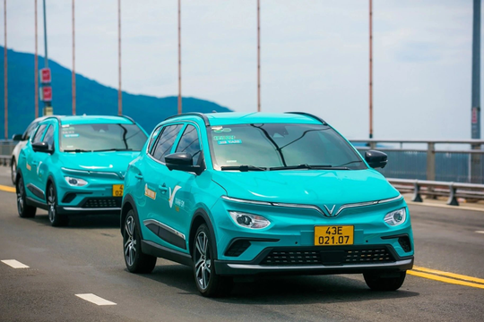 Thị trường tỷ đô đang tăng trưởng nóng tại Việt Nam: Xanh SM và công ty đa quốc gia, ai là số 1?