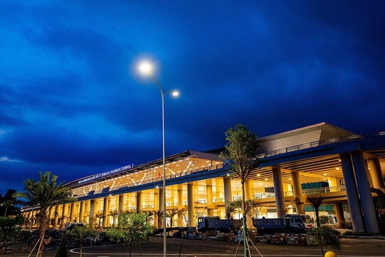 Nhà ga T3, sân bay Tân Sơn Nhất vừa đưa vào sử dụng liên tiếp gặp sự cố, cần thanh kiểm tra chất lượng công trình?