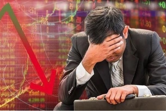 Phiên 27/5: Khối ngoại bán ròng đột biến gần 1.200 tỷ đồng, cổ phiếu nào bị "xả" mạnh nhất?