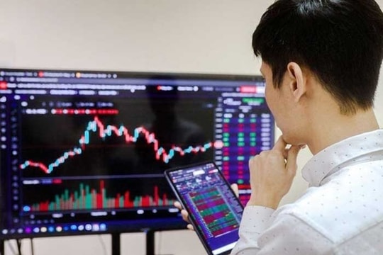 Giá loạt mặt hàng "hot" như dầu thô, thép, than, heo hơi dự báo biến động mạnh trong nửa cuối năm, cổ phiếu nào kỳ vọng hưởng lợi?