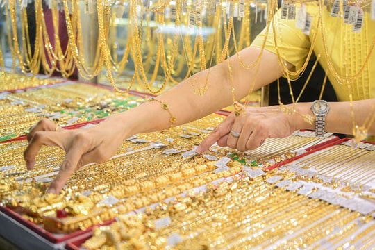 Sáng 28/5: Giá vàng trong nước chưa dừng đà giảm