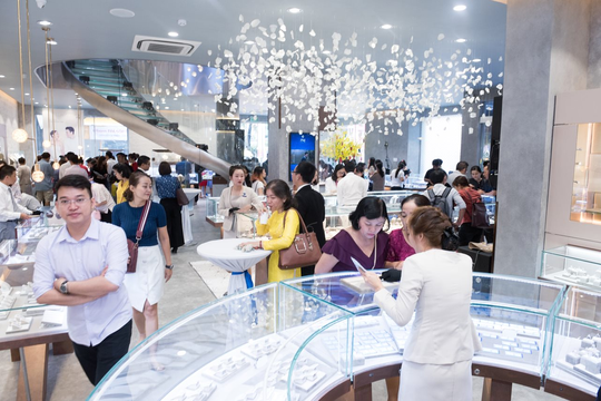Cổ phiếu “đại gia” bán vàng, trang sức tăng nóng