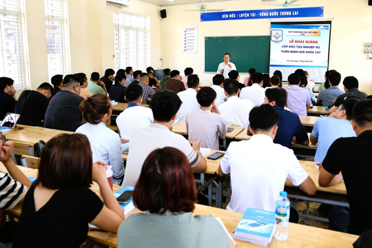 Hội Thẩm định giá Việt Nam khai giảng khóa đào tạo nghiệp vụ K157