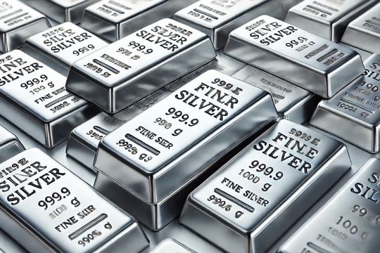 Áp lực từ FED "diều hâu hơn" và căng thẳng thương mại Mỹ - Trung ảnh hưởng thế nào tới giá kim loại được mệnh danh là "anh em của vàng"