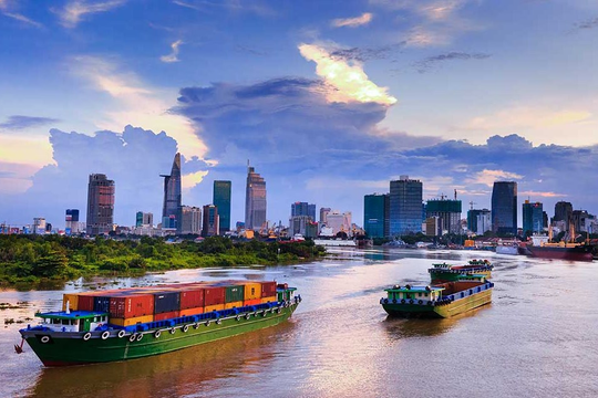 Hiện đại hóa quản lý vận tải thủy, giảm gánh nặng cho doanh nghiệp