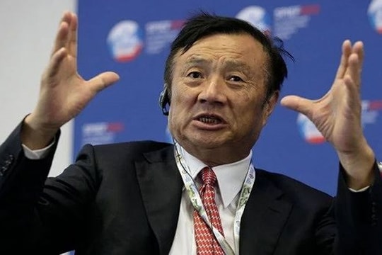 Phỏng vấn CEO Huawei Nhậm Chí Phi: Mỹ đã phóng đại thành tựu của chúng tôi, Huawei chưa mạnh đến vậy