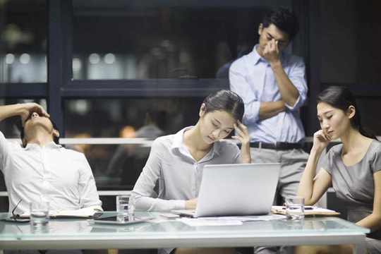 CEO sa thải toàn bộ phòng marketing ngay trên livestream trực tiếp để thay thế bằng AI, toàn bộ mạng xã hội Trung Quốc dậy sóng