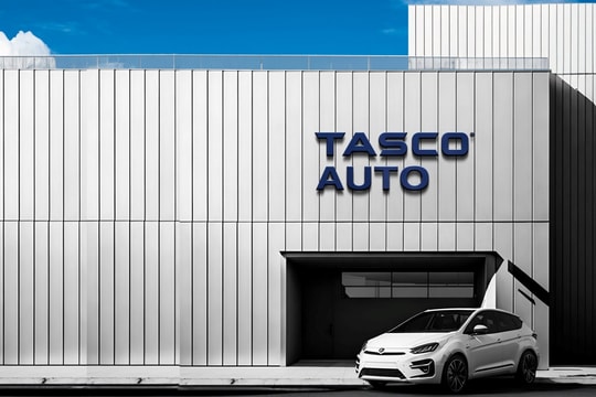 Tin 'sét đánh' từ Trung Quốc: Geely dừng xây nhà máy mới vì dư thừa ô tô, dự án 170 triệu USD tại Việt Nam cùng Tasco sẽ ra sao?