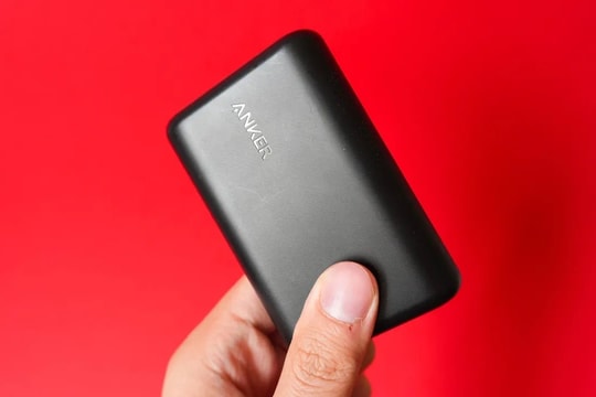 Anker Việt Nam vẫn "im tiếng" vụ sạc dự phòng cháy nổ: Ai sở hữu cục sạc mã A1263 cần làm ngay điều này