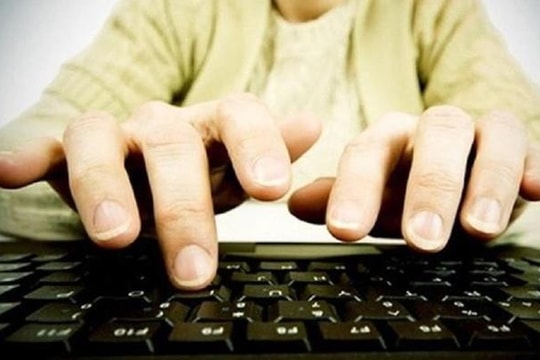 Một công ty bất động sản bị xử phạt vì mua "chui" cổ phiếu