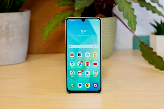 Chuyên gia review: "Có thể chọn mẫu điện thoại hơn 5 triệu này thay vì S25 Ultra đắt tiền"