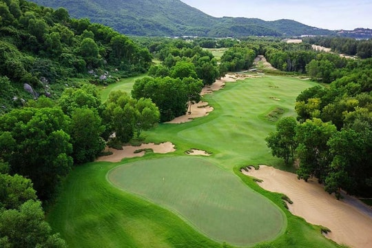 Công ty con của Vinhomes muốn đầu tư gần 900 tỷ đồng để xây sân golf 21 lỗ tại Quảng Ninh