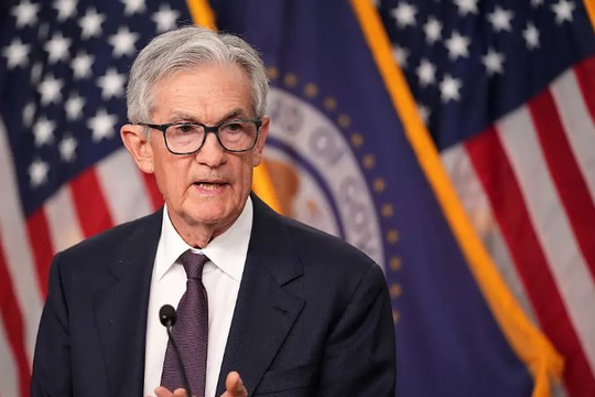 Chủ tịch Fed Jerome Powell gióng hồi chuông cảnh báo lạm phát: ‘Sẽ có người phải trả giá cho thuế quan’