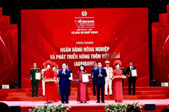 Agribank được vinh danh tại Chương Trình “Vinh Quang Việt Nam” 2025: Khẳng định vị thế trụ cột trong sự nghiệp phát triển “Tam nông”
