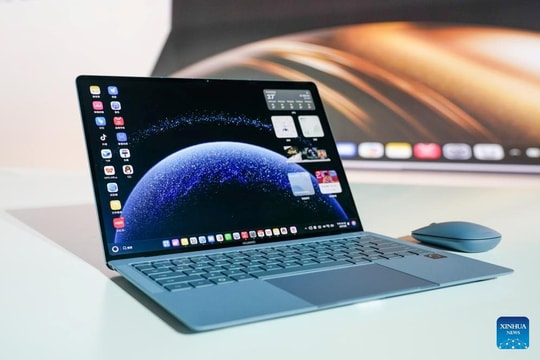 Bẽ bàng dòng laptop gập mới nhất của Huawei: Tưởng sử dụng chip 5nm nhưng hóa ra lại là công nghệ cũ từ 2 năm trước, tụt hậu ít nhất 3 thế hệ so với đối thủ