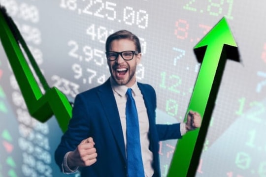 Nhóm ngành nào được dự báo “vô địch” tăng trưởng lợi nhuận quý 2/2025?
