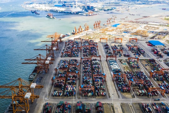 Loạt báo ngoại gọi tên mô hình kinh lần đầu tiên có ở Việt Nam, chuyên gia bình luận "táo bạo và hấp dẫn"