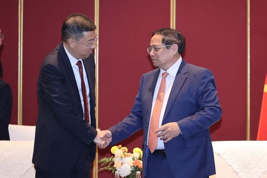 Thủ tướng đề nghị Ngân hàng hàng đầu TQ tham gia dự án mà Việt Nam đặt mục tiêu “làm là thành công”