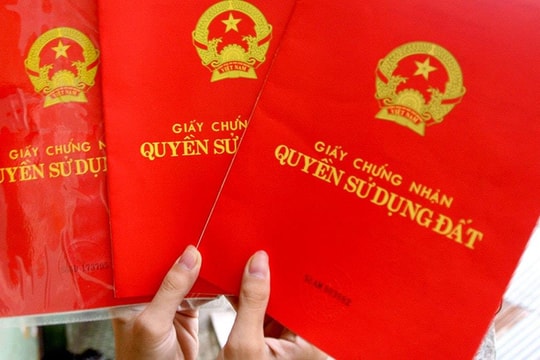 Thời gian cấp sổ đỏ lần đầu sẽ có thay đổi từ 1/7, người dân lưu ý để tránh mất quyền lợi!
