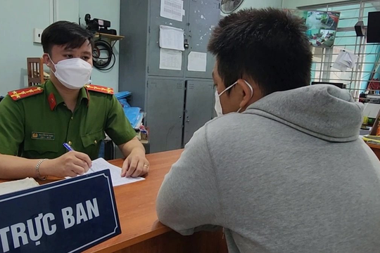 Gia đình thông báo đã chuyển khoản 7 tỷ đồng, nam sinh xác nhận sau đó báo công an
