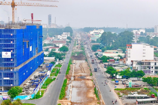 Chuyên gia: Phát triển tổng lực đường sắt, đường bộ và đường thủy để người dân thuận tiện tới sân bay Long Thành