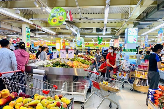 Tín dụng tiếp tục “chảy” vào lĩnh vực sản xuất
