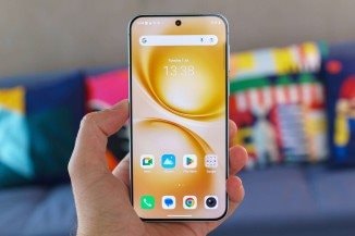 Mẫu điện thoại mang danh "kẻ huỷ diệt tí hon": Mạnh ngang Galaxy S25, pin 6.500mAh, giá rẻ hơn 3 triệu