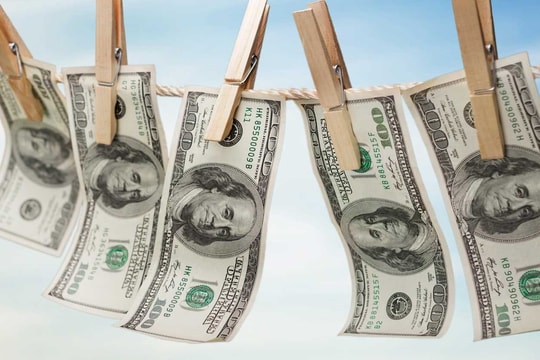 Singapore phạt 9 ngân hàng và tổ chức tài chính 21,5 triệu USD vì rửa tiền