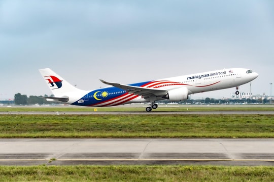 Tập đoàn Hàng không Malaysia đặt mua thêm 20 máy bay thân rộng Airbus A330neo