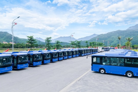 Hãng xe Việt đặt nhà máy ở Chân Mây 'thần tốc' làm 40 xe buýt/ngày cho TP.HCM, lăn bánh ngay tháng sau