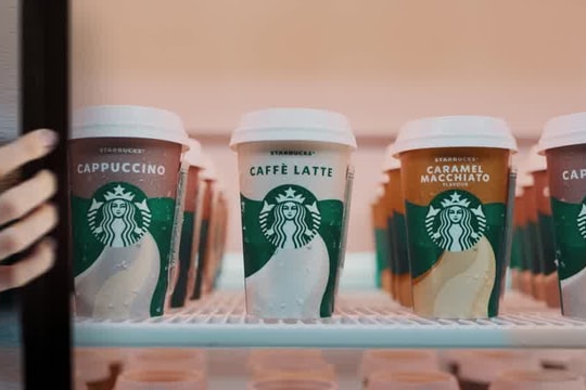 Starbucks sắp bán hoạt động kinh doanh ở một nước châu Á, dự thu về 10 tỷ USD: Vị đắng của một giấc mơ toàn cầu