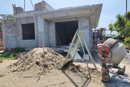Giá vật liệu xây dựng “bốc đầu”, người xây nhà méo mặt