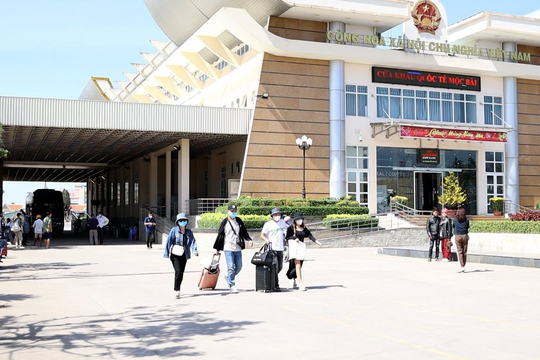 Mở toang "cửa ngõ vàng" sang Campuchia