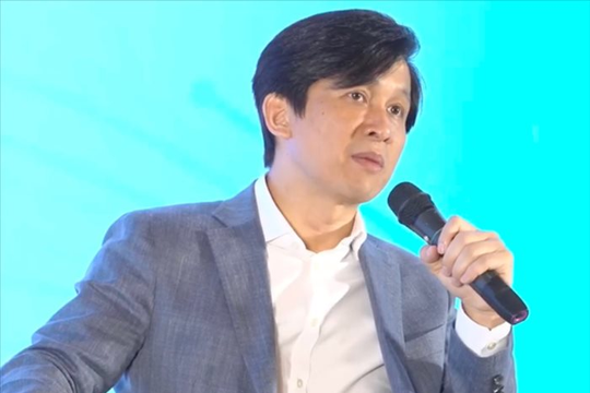 Giám đốc Dragon Capital: Dù có 'ổ gà, ổ trâu', chứng khoán vẫn là kênh đầu tư hiệu suất cao trong 5 năm tới