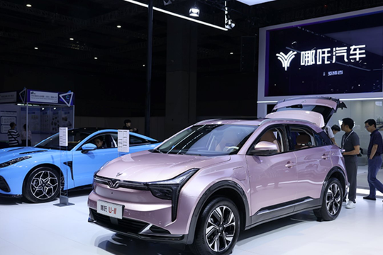 Lại  thêm 1 startup xe điện Trung Quốc điêu đứng: Công ty mẹ phá sản, phải đóng cửa loạt showroom