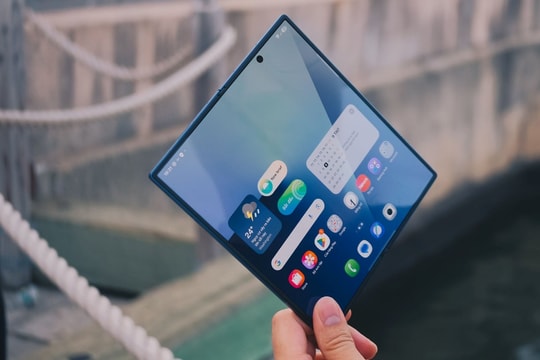Nhờ những nâng cấp này, Galaxy Z Fold7 xứng đáng là smartphone gập đầu tiên đạt đẳng cấp Ultra