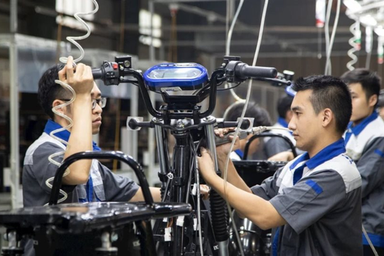 Startup Việt có sản phẩm được ví như 'iPhone của xe máy điện': Sở hữu 'máy bán pin' độc nhất, tài xế chạy 50km tốn chưa đến 16.000 đồng